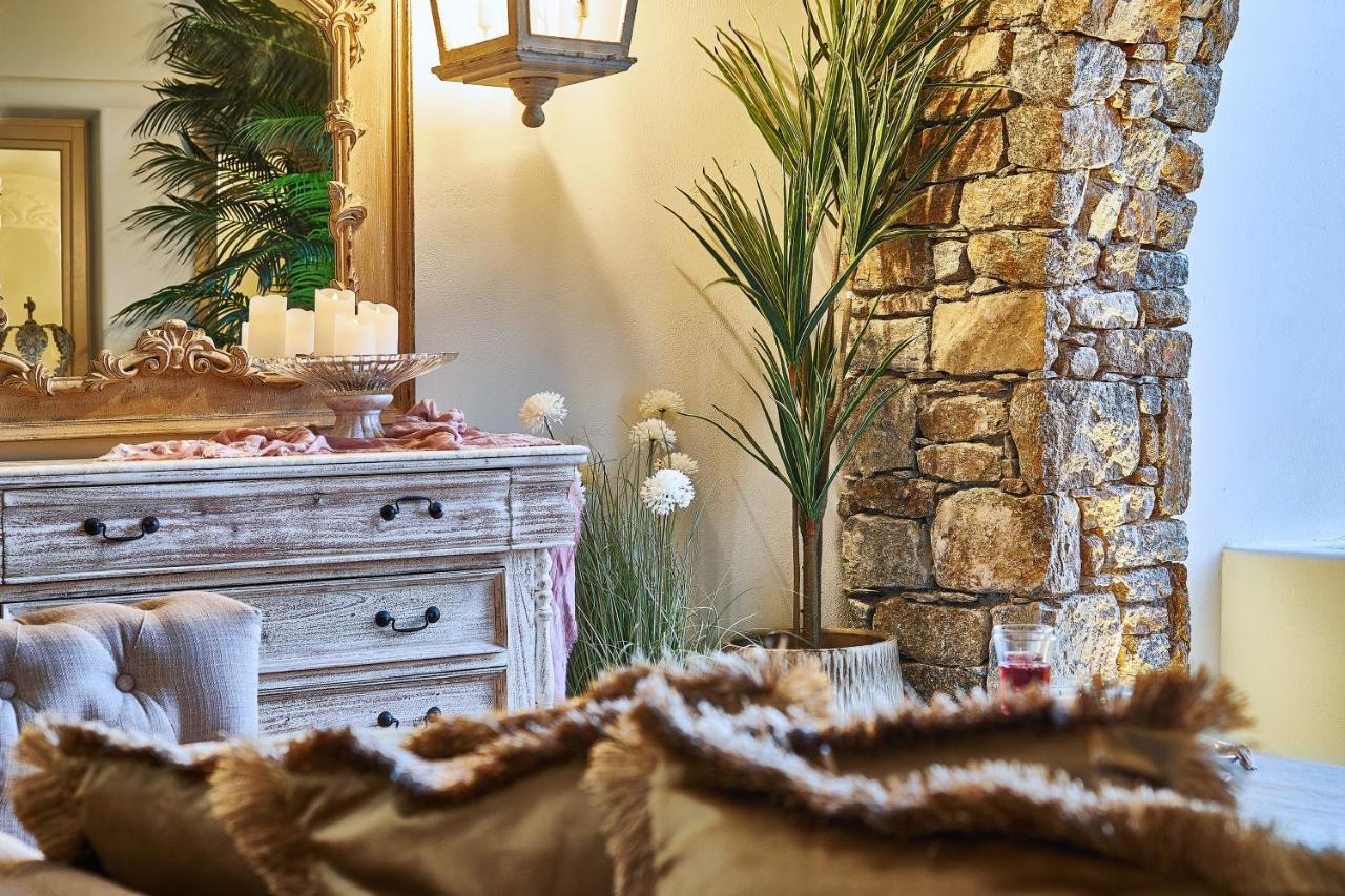 Aqua Mykonos Suites - Adults Only トゥルロス エクステリア 写真